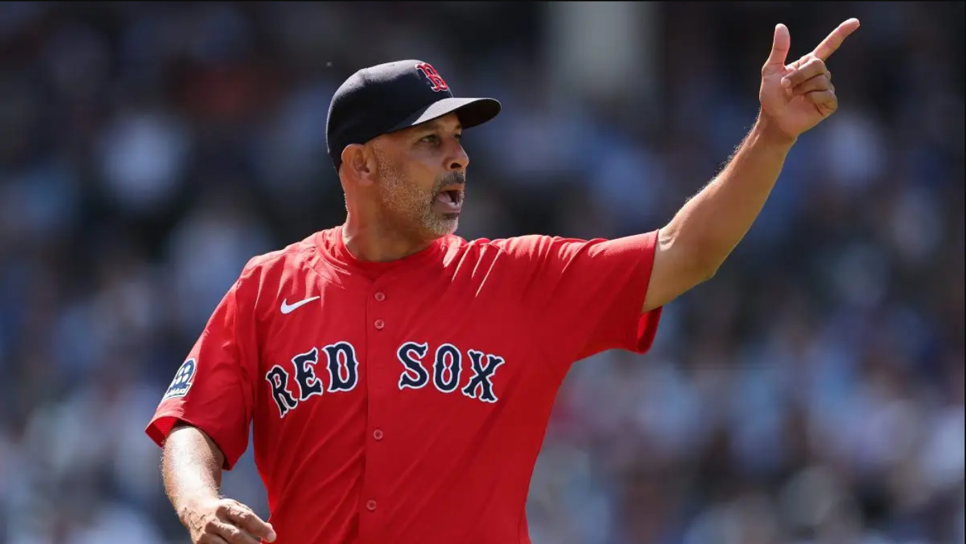 REPORT: Red Sox to Land Veteran Slugger After Trade Talks Stall