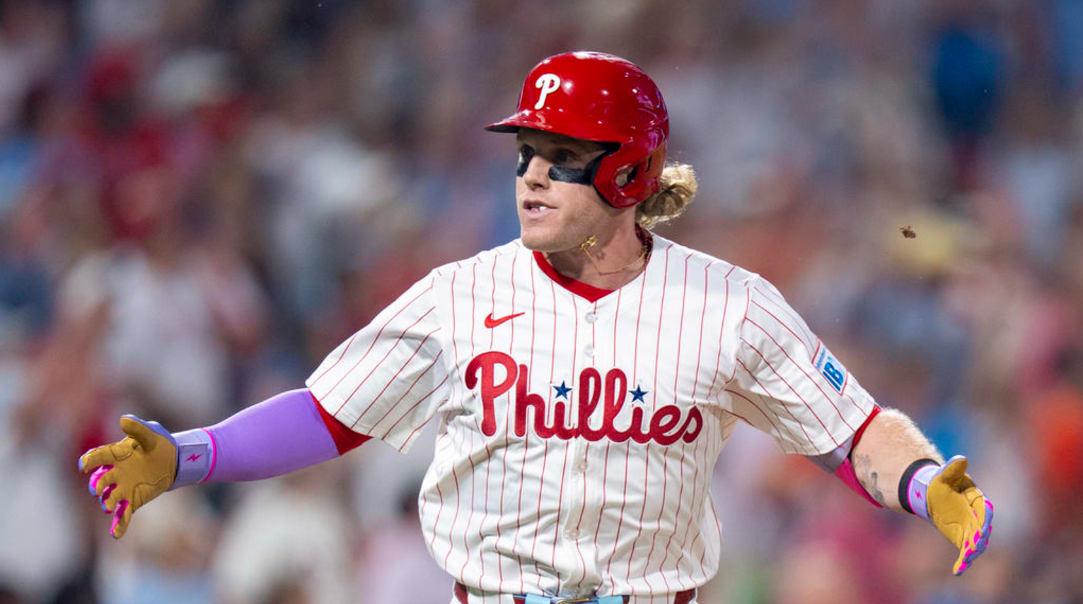REPORT: MLB Ex-player urges Phillies to re-sign outfielder Harrison Bader